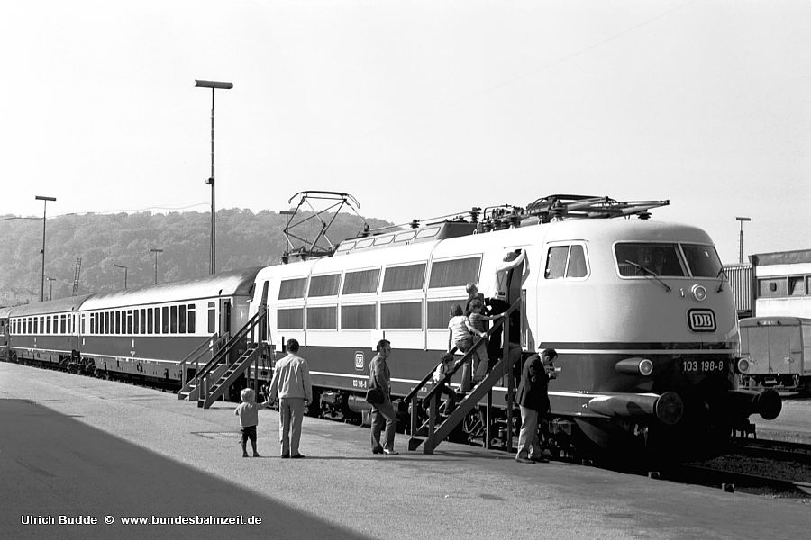 Die Bundesbahnzeit - Wuppertal In Der Bundesbahnzeit – Schwarz/weiß